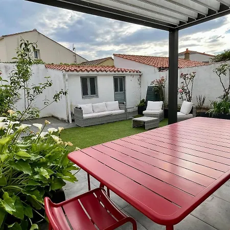 Maison Au Calme - 3 Avec Lits Doubles Et Douillets - Jardin Prive Les Sables-dʼOlonne