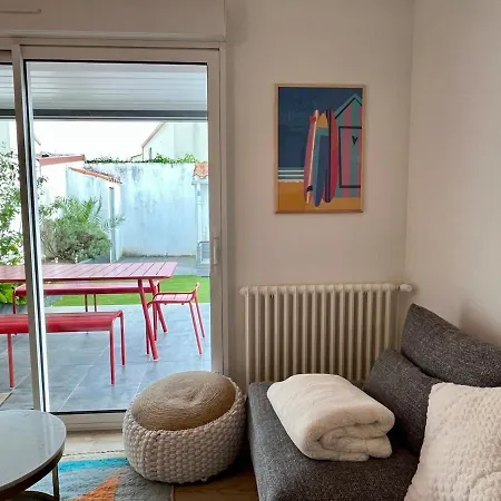 Maison Au Calme - 3 Avec Lits Doubles Et Douillets - Jardin Prive